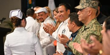 ERA reconoce a enfermeras e instala Comité de Partería
