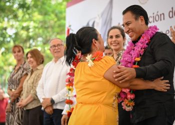 ERA inaugura Centros LIBRE en Tuxtla Chico y Cacahoatán
