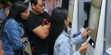 Transición digital, obstáculo para el plan “Cero Efectivo”