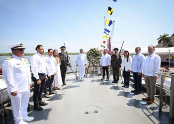 ERA reconoce a mujeres y hombres de la Marina