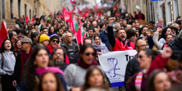 Arranca huelga en Portugal contra reforma laboral