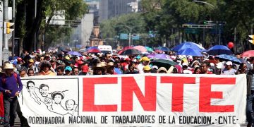 Difícil echar atrás reforma de pensiones del 2007